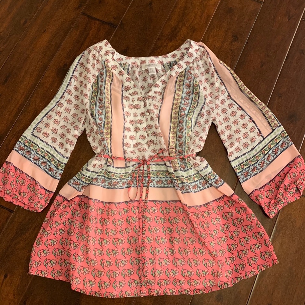 As new! Motherhood maternity floral pink blouse -DONATED